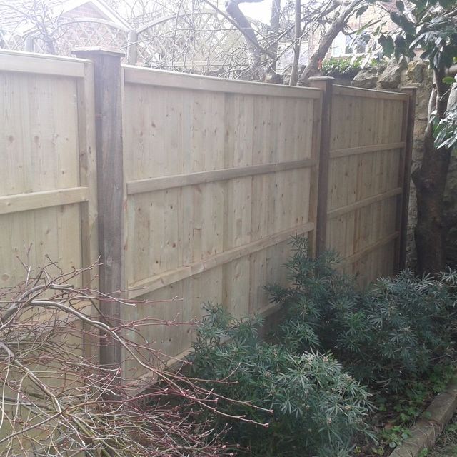 Fencing panel